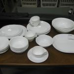 543 1699 DINNER SET